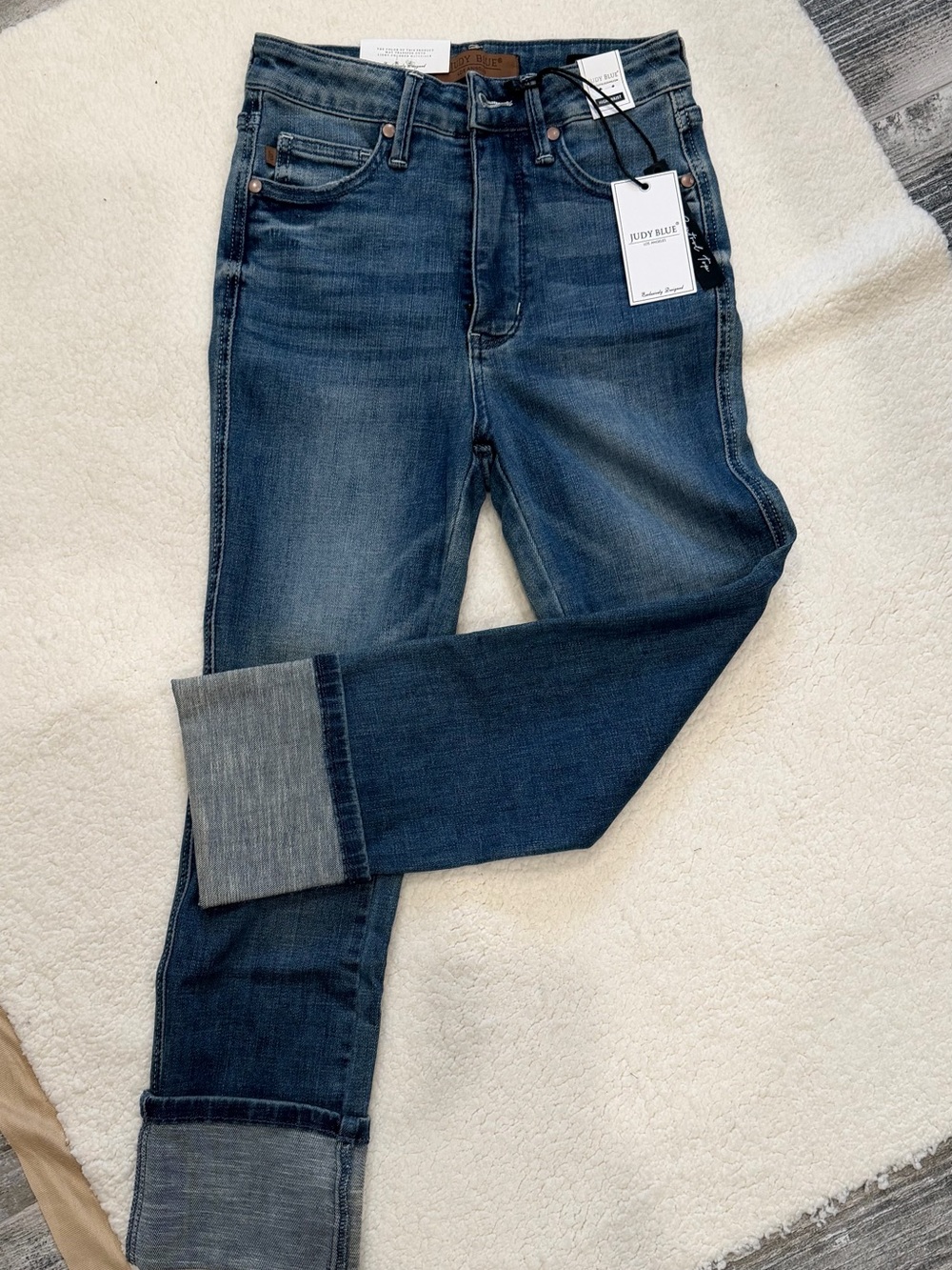 Judy Blue “Frankie” high Waist Tummy Control Capri Style Jeans Size 0/24 NWT